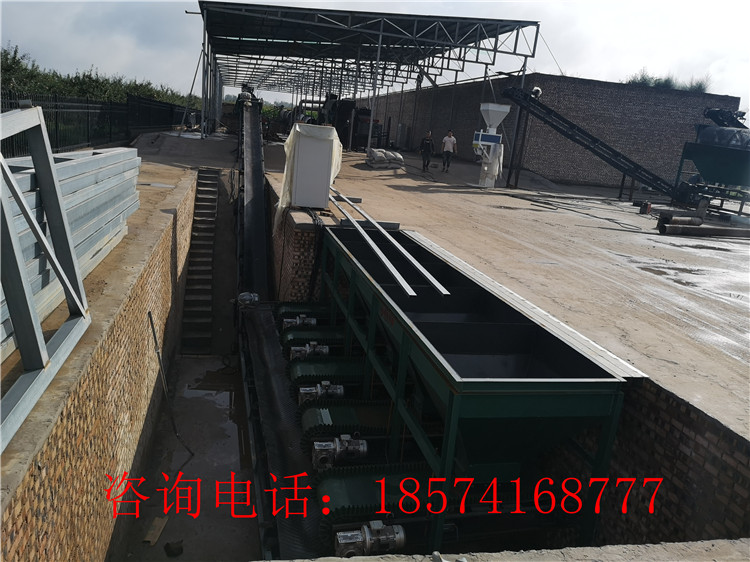 【國慶資訊】江蘇鹽城市有機(jī)肥設(shè)備自動(dòng)配料機(jī)的特點(diǎn)