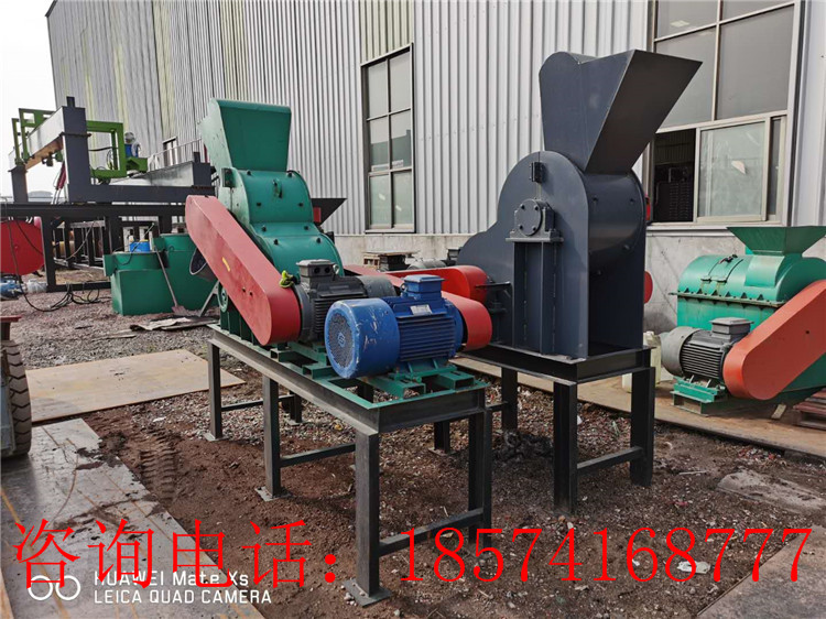 年產(chǎn)5000噸顆粒有機(jī)肥設(shè)備半濕物料粉碎機(jī)的組成