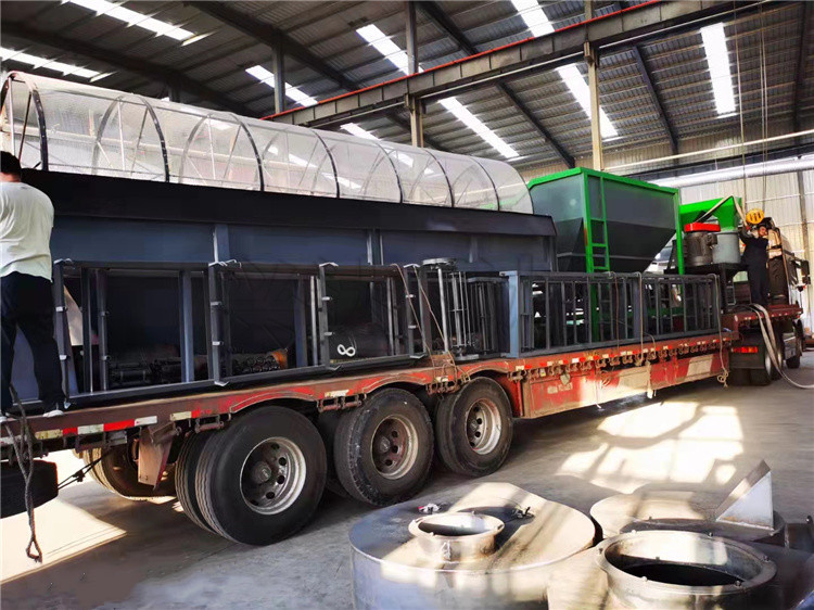 有機(jī)肥篩分機(jī)的發(fā)貨現(xiàn)場(chǎng)