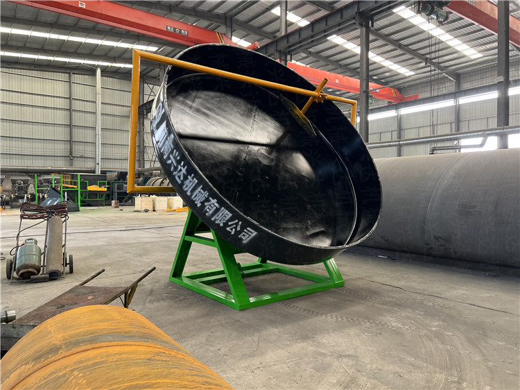 雞糞制粒機(jī)成品率高,有機(jī)肥羊糞圓盤造粒機(jī)生產(chǎn)線設(shè)備