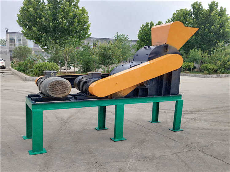 立式半濕物料粉碎機器 有機肥雙級破碎機 牛糞結(jié)塊打散粉碎