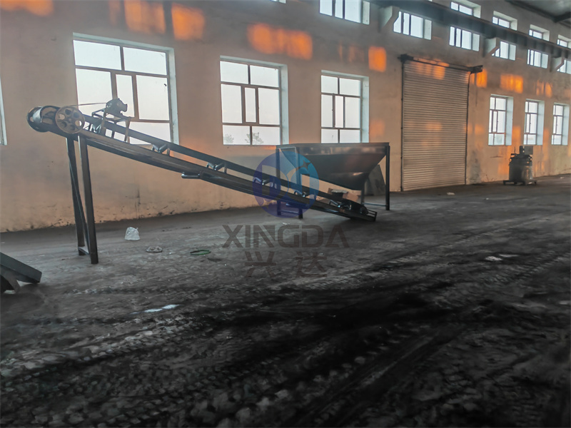 �����ж��ƙC(j��)�L(zh��ng)���ЙC(j��)���O(sh��)��Ƥ��ݔ�͙C(j��)�ă�(y��u)�c(di��n)