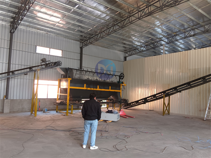 ��(ch��ng)����eֻ��2000ƽ���ܽ�һ��С���ЙC(j��)���ϏS��