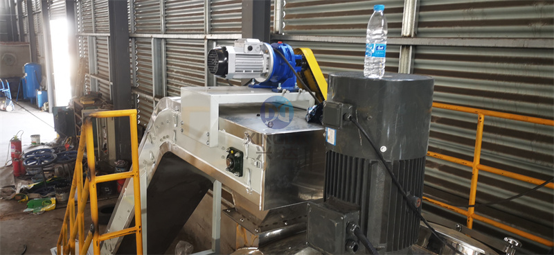 ΢��Ԫ��ˮ�ܷ��ЙC�����a(ch��n)�����b�F(xi��n)��