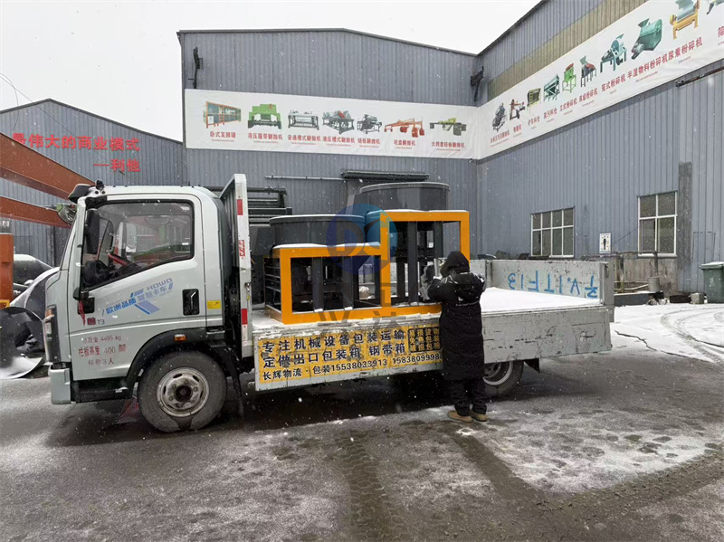 1���ЙC(j��)�ʒ��A�O(sh��)��l(f��)؛�F(xi��n)