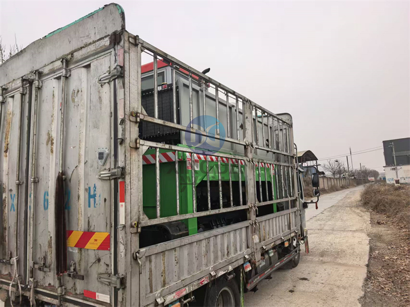 2500���ЙC���Ď�����